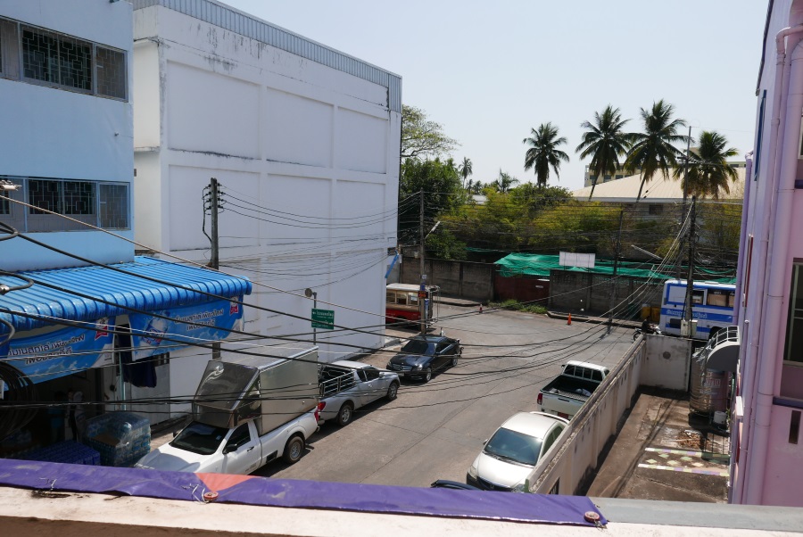 aP1150220 City Inn.JPG