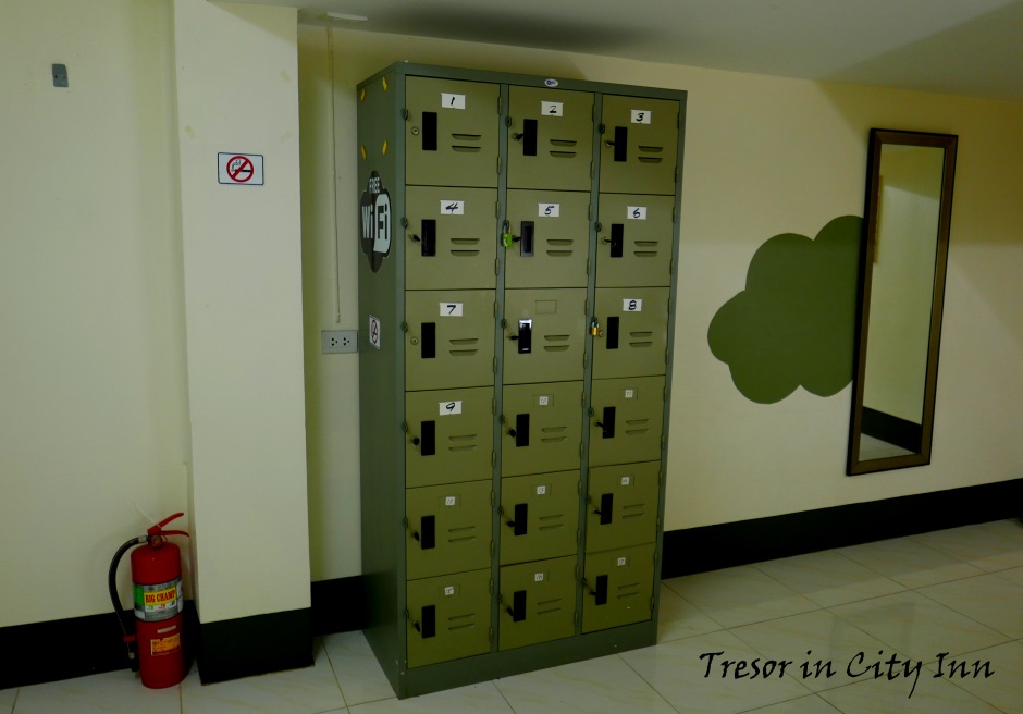 aP1150221 City Inn.JPG