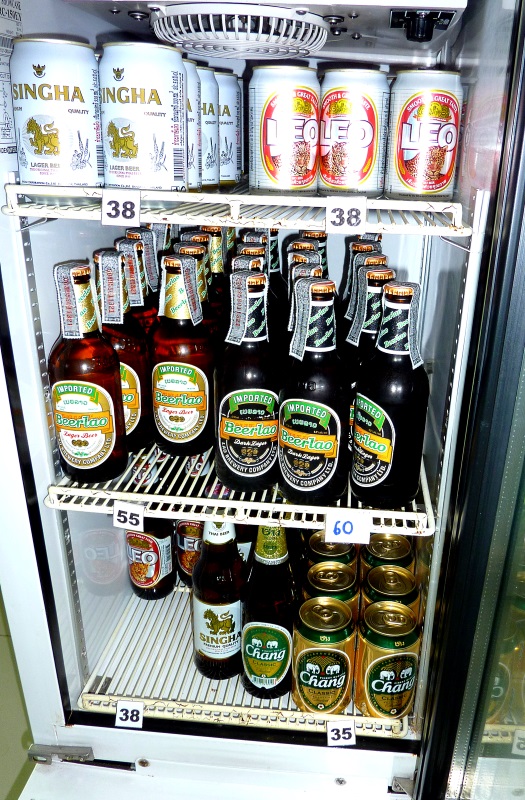 White Inn 1_zpsqpk08vj9.jpg