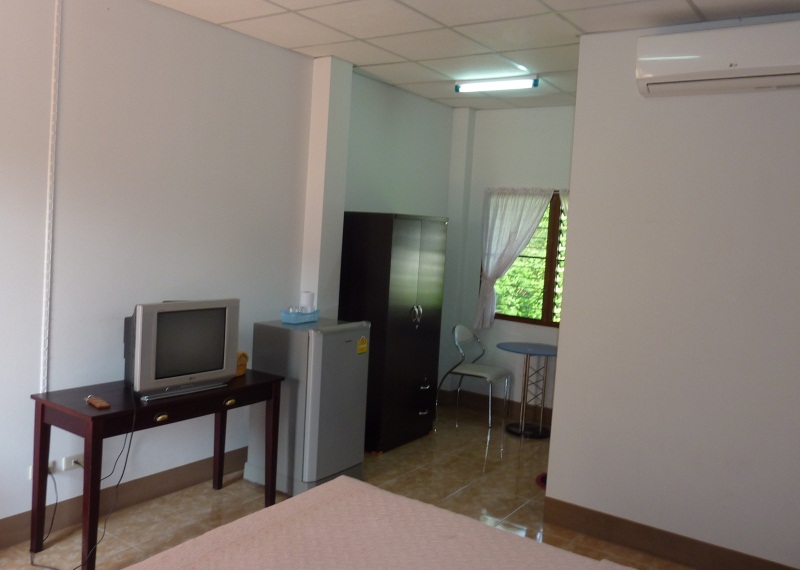 a Hotel Ban Rim Klong Nong Khai 08.jpg