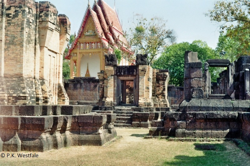 Prasat Wat Sa Kamphaeng Yai
