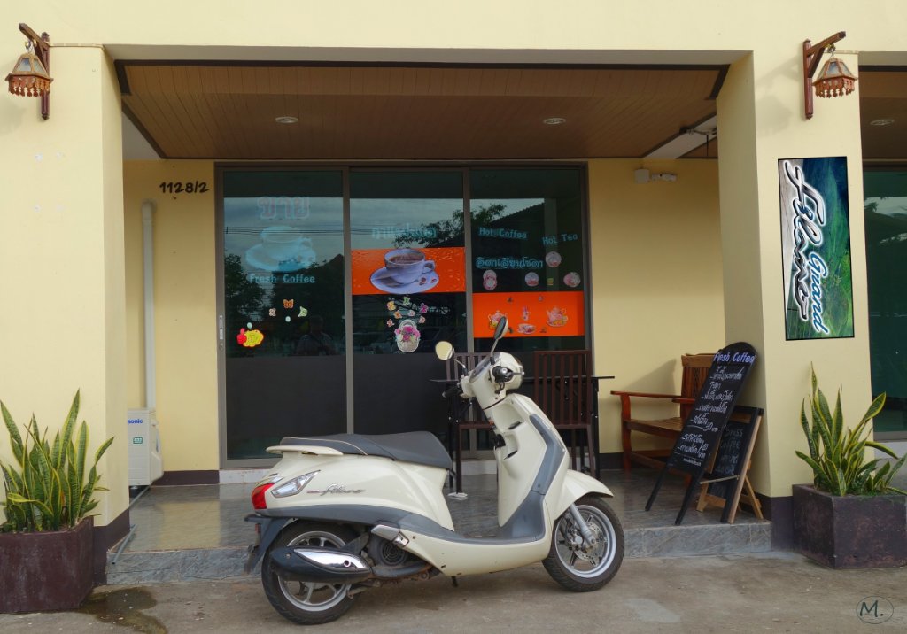 Filano Nong Khai 7.19.jpg