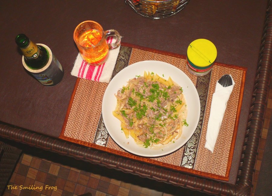 A Udon 016 Smiling Frog.jpg