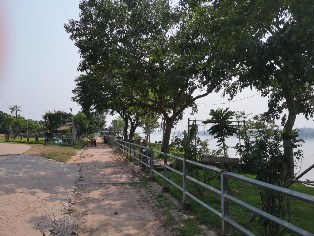 Huen Hat Kham 4.jpg