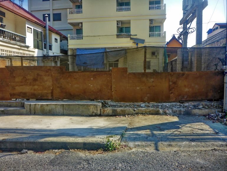 04-Baustelle-Poon-Suk.jpg