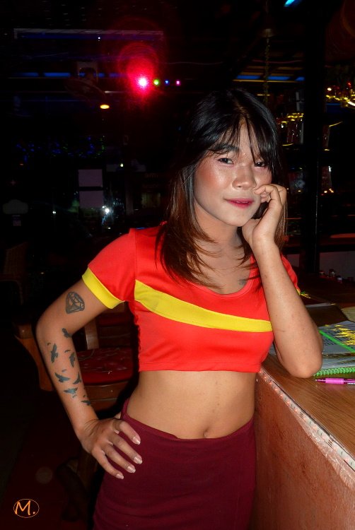 Nuum von Aris Bar.JPG
