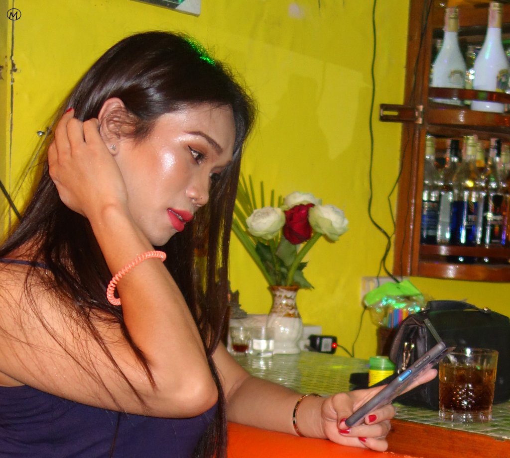 Bar 28.JPG