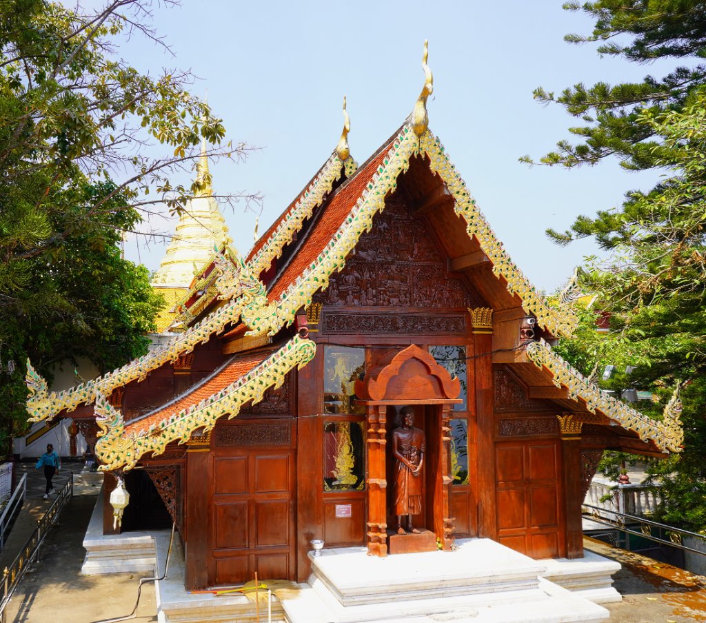 Wat Doi suthep 11.JPG