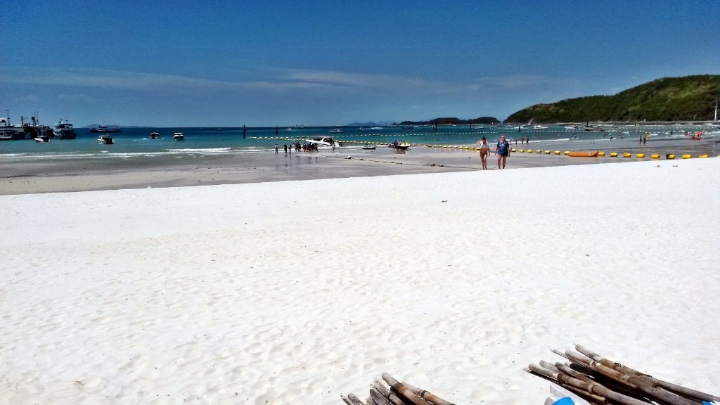 Koh Larn-2015-08-19-0081.jpg