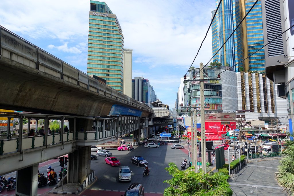 Sukhumvit a.JPG
