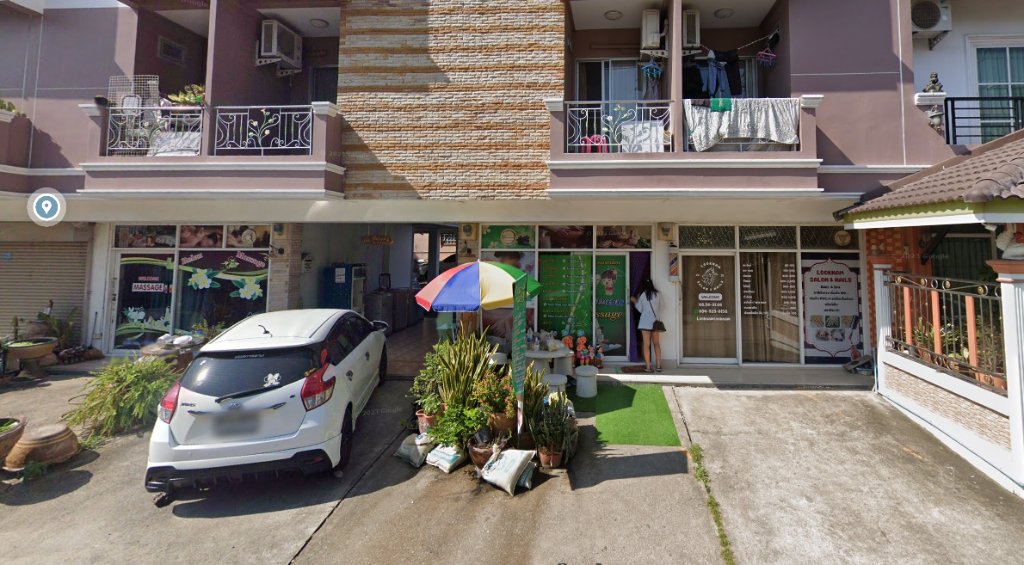 Crystall Suites Massage.jpg