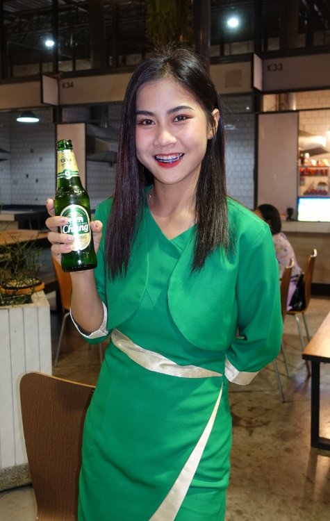 Changgirl.JPG