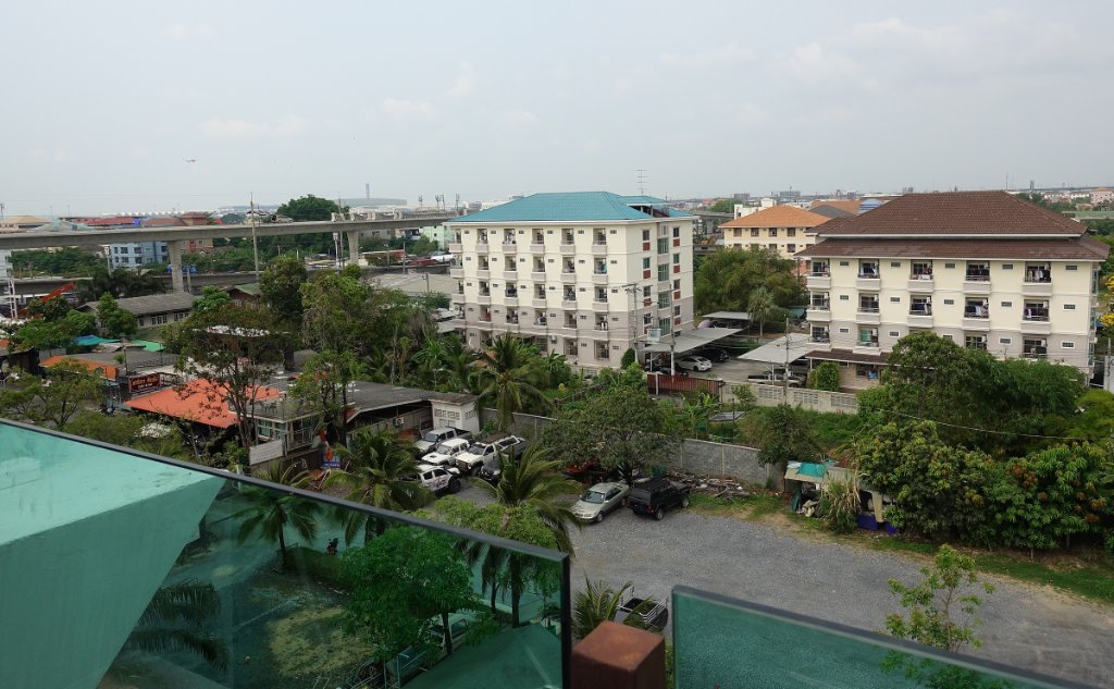 Suvarnabhum Suites 12.JPG