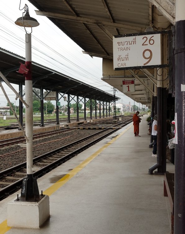 Bahnhof o4.JPG